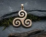 Triskele Bronze